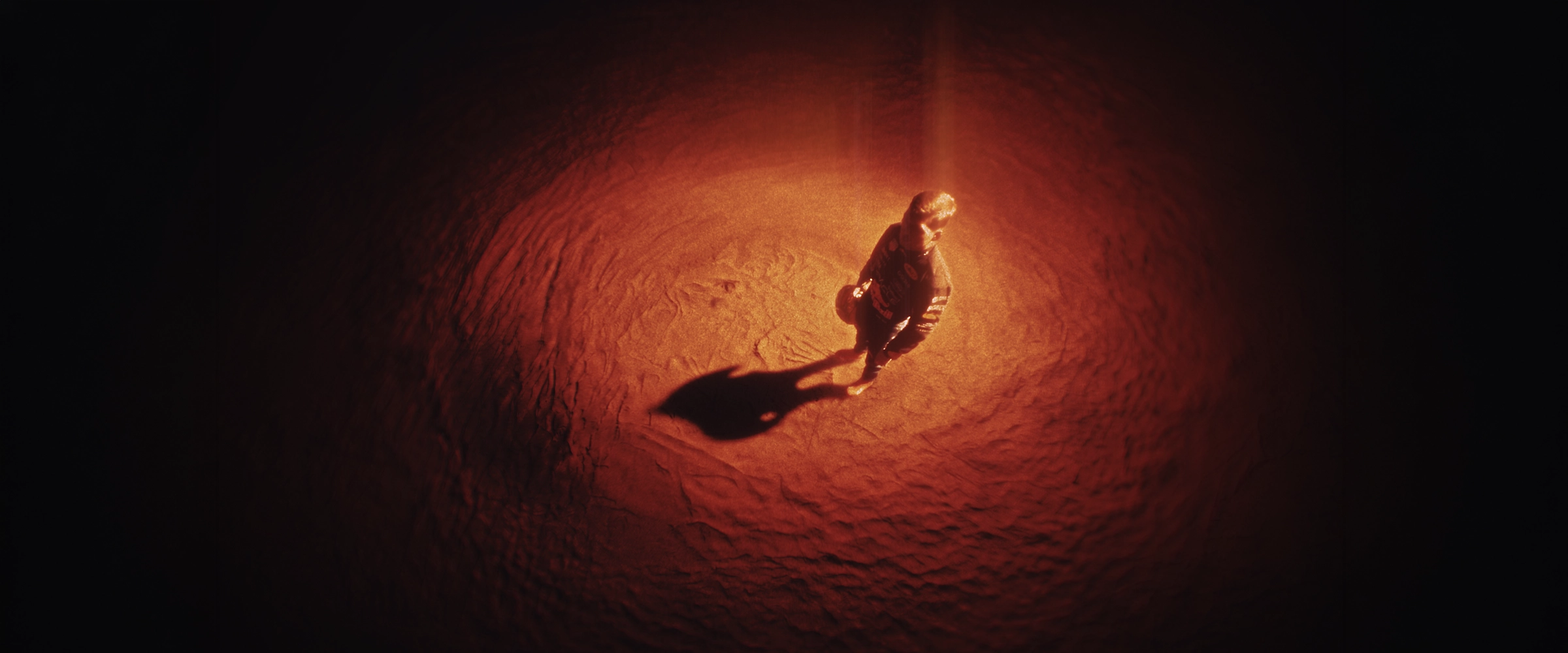 Lights Out · still 6